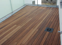 Terrasse aus Bambus