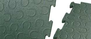 Pferdestallmatte im Puzzleformat